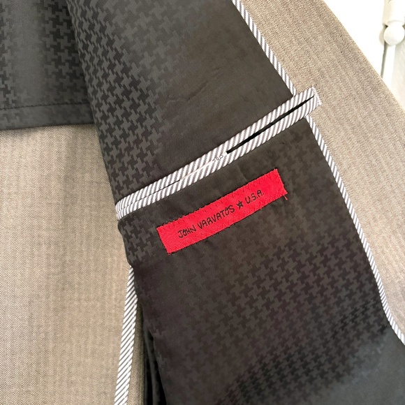 John Varvatos Blazer 38R - Picture 2 of 4